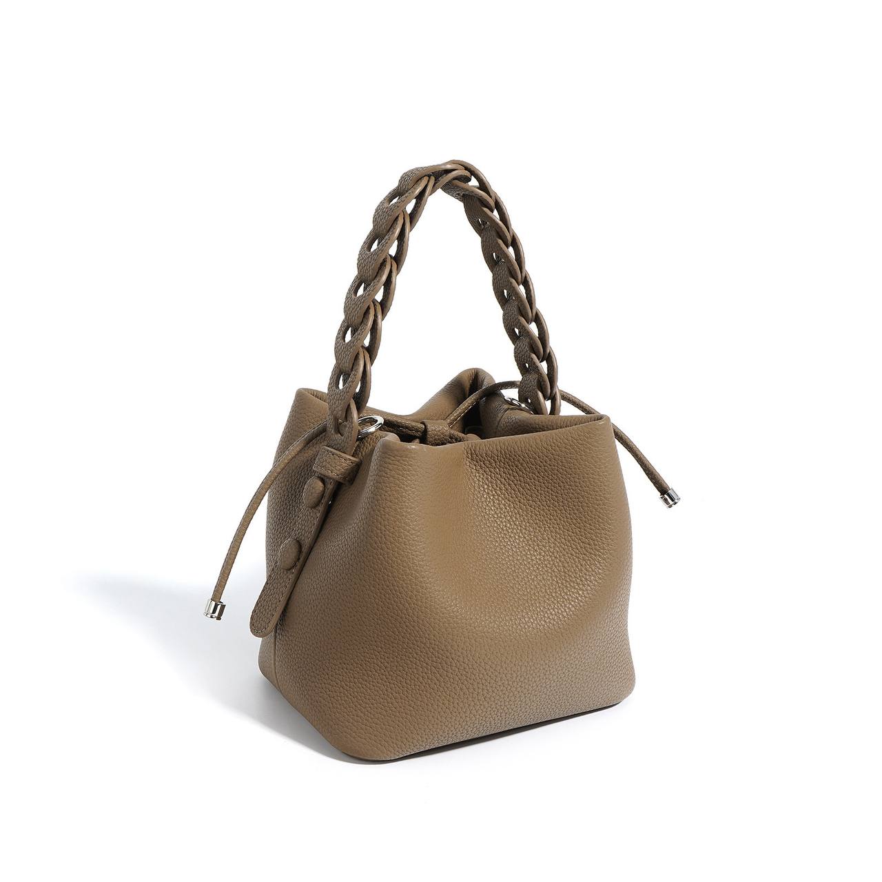 LOMÈNNA - Braided Mini Bucket